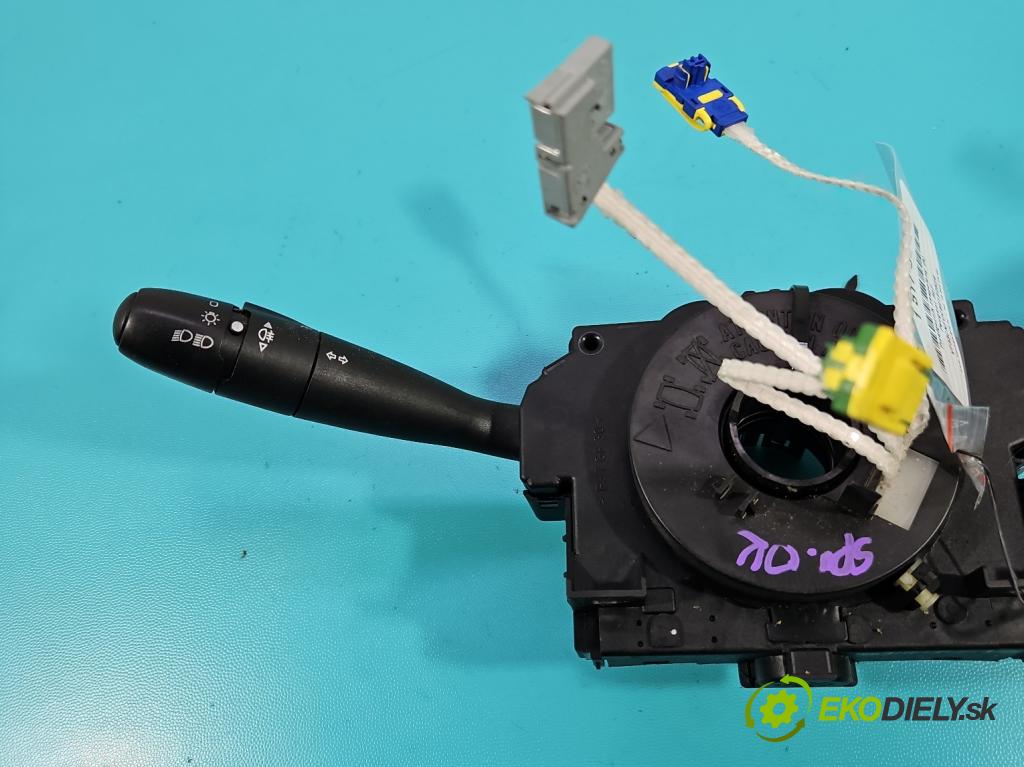 Peugeot 307 1.6 16v 109 HP manual 80 kW 1587 cm3 5- prepínač komplex: 96439235ZL (Prepínacie páčky pod volantom)