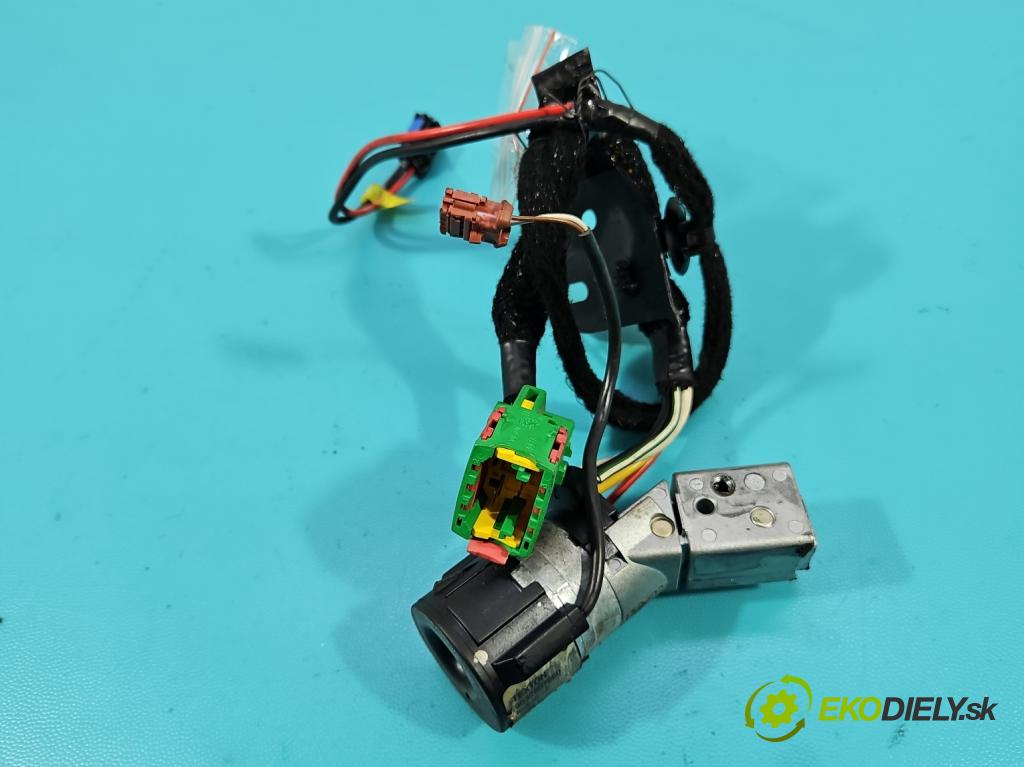 Peugeot 307 1.6 16v 109 HP manual 80 kW 1587 cm3 5- Spínačka  (Spínacia skrinka)