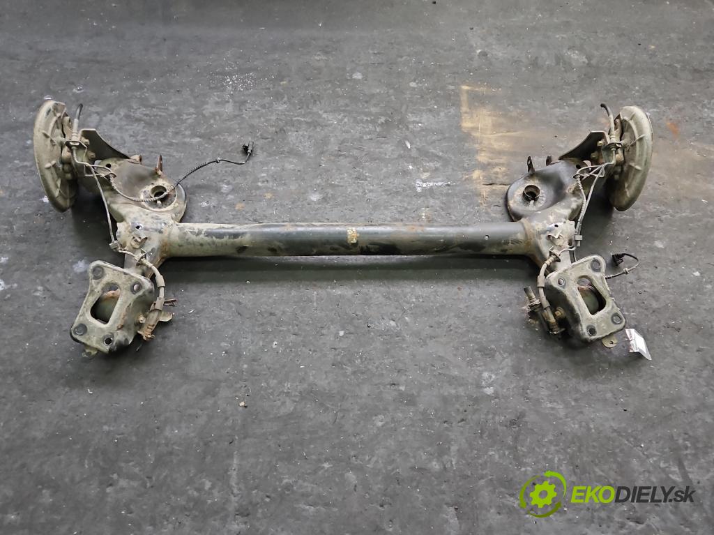 Fiat Tipo II 2015- 1.6 jtd (55260384) 120 hp manual 88 kW 1598 cm3 5- zadní výztuha  (Zadní výztuha)