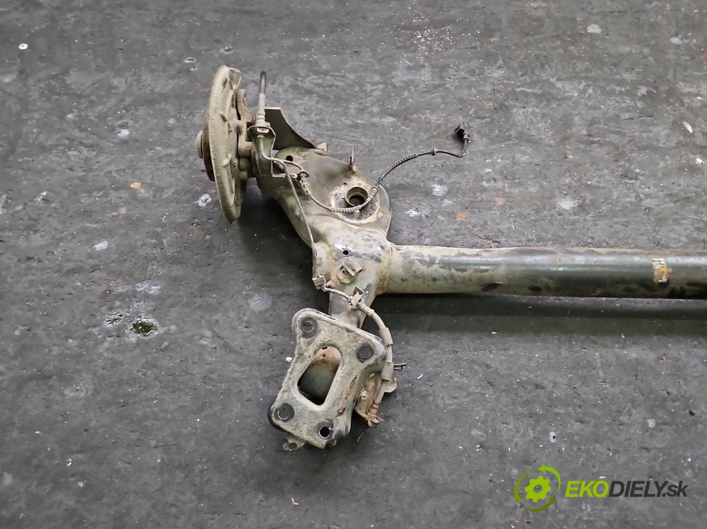 Fiat Tipo II 2015- 1.6 jtd (55260384) 120 hp manual 88 kW 1598 cm3 5- zadní výztuha  (Zadní výztuha)