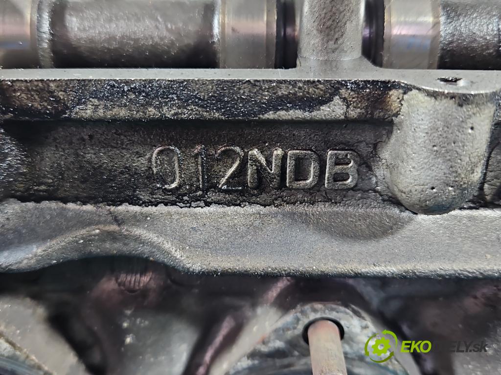 Bmw 5 E39 1996-2003 3.0d 193 HP automatic 142 kW 2926 cm3 5- Hlava: motora 7788581