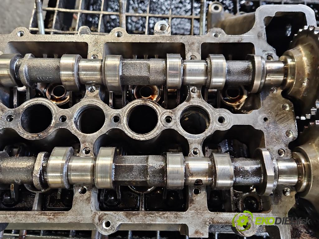 Bmw 5 E39 1996-2003 3.0d 193 HP automatic 142 kW 2926 cm3 5- Hlava: motora 7788581