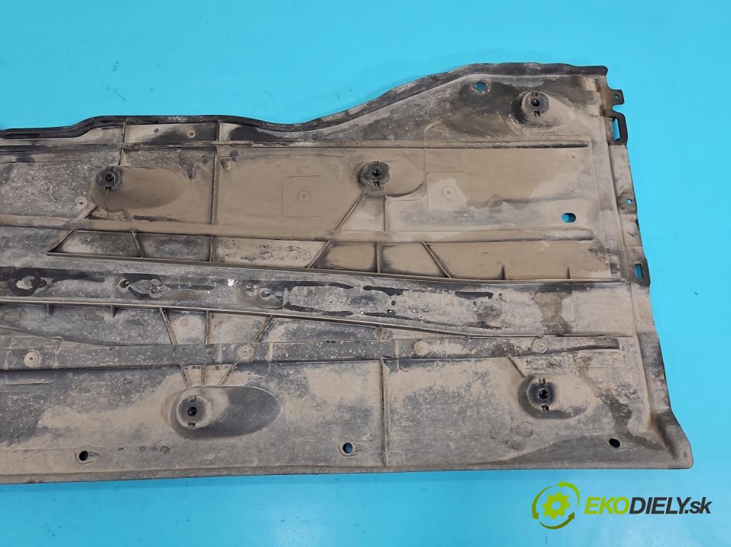Seat Leon III 2012-2020 2.0 tdi 150 HP automatic 110 kW 1968 cm3 5- kryt plast 5Q0825201L