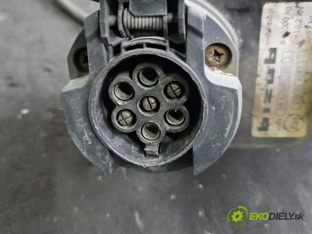 Vw Passat B5 1995-2005 1.9 TDI 131 hp manual 96 kW 1896 cm3 4- oko tažné  (Tažné zařízení)