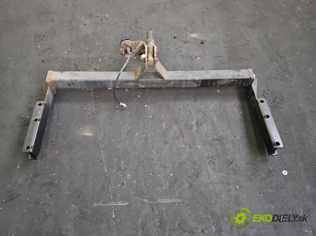 Vw Passat B5 1995-2005 1.9 TDI 131 hp manual 96 kW 1896 cm3 4- oko tažné  (Tažné zařízení)