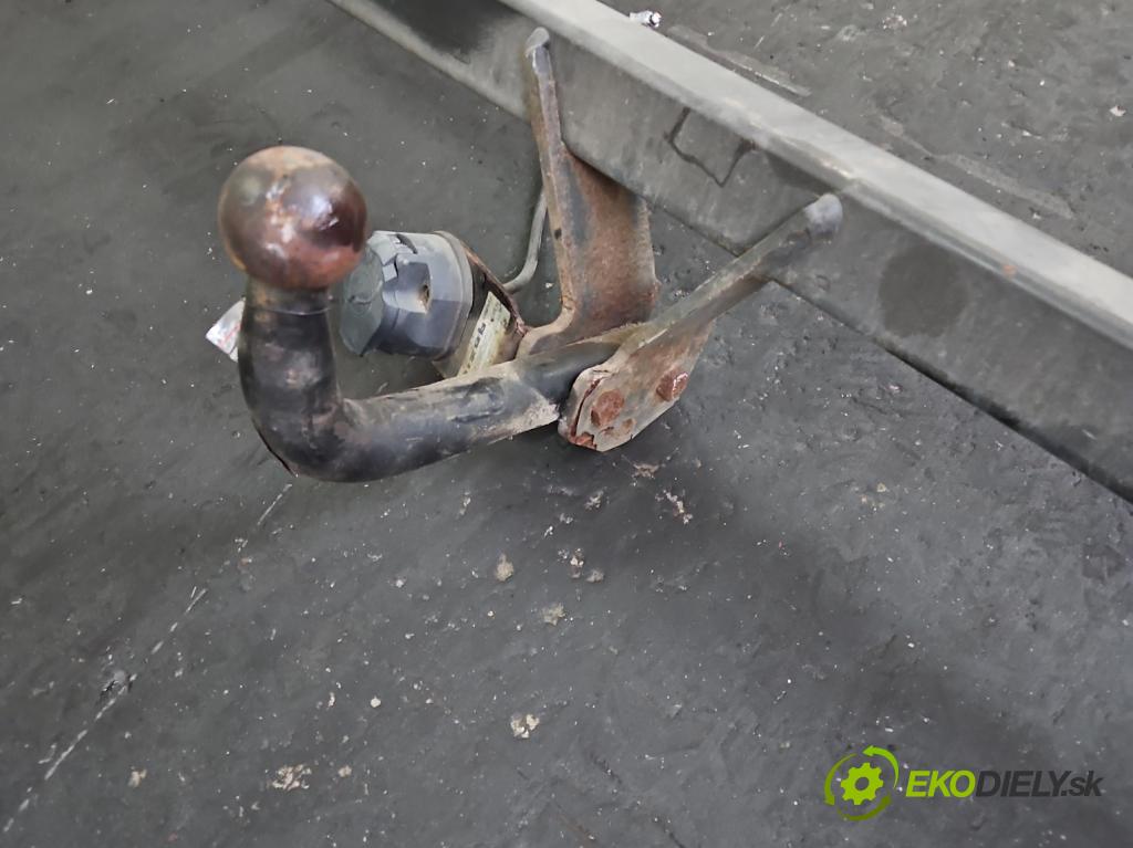 Vw Passat B5 1995-2005 1.9 TDI 131 hp manual 96 kW 1896 cm3 4- oko tažné  (Tažné zařízení)