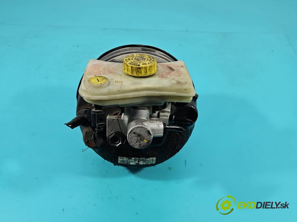 Vw Passat B5 1995-2005 1.9 TDI 131 HP manual 96 kW 1896 cm3 4- servo brzdové 3B0614105B