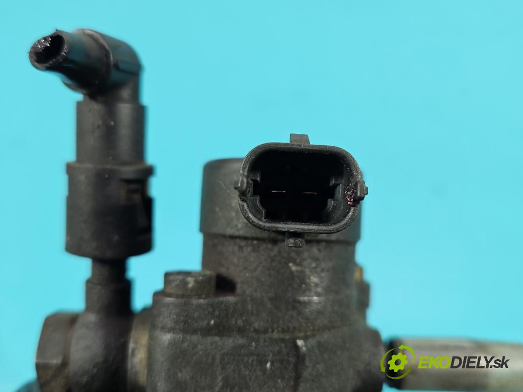 Opel Corsa C 2000-2006 1.3 CDTI 69KM manual 51 kW 1248 cm3 3- lišta vstrekovacia 0445214044 (Vstrekovacia lišta)