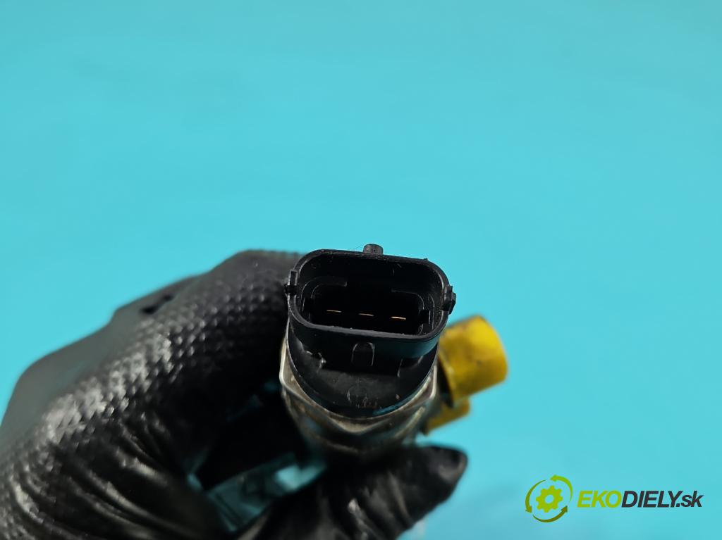 Opel Corsa C 2000-2006 1.3 CDTI 69KM manual 51 kW 1248 cm3 3- lišta vstrekovacia 0445214044 (Vstrekovacia lišta)