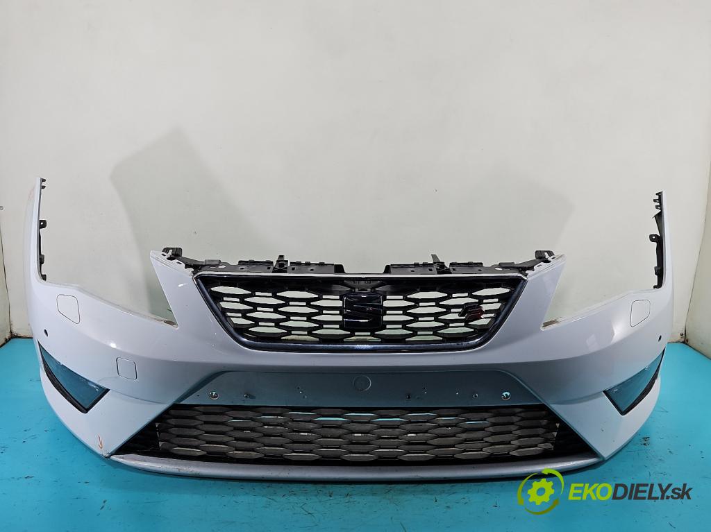 Seat Leon III 2012-2020 2.0 tdi 150 hp automatic 110 kW 1968 cm3 5- nárazník přední 5F0807595A (Klika dveří ostatní)