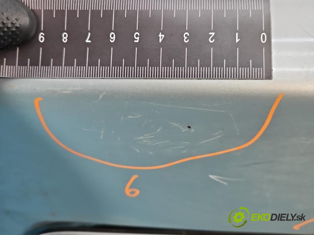 Bmw 5 E39 1996-2003 3.0d 193 hp automatic 142 kW 2926 cm3 5- zadní kufrové dveře  (Zadní kapota (kufr))