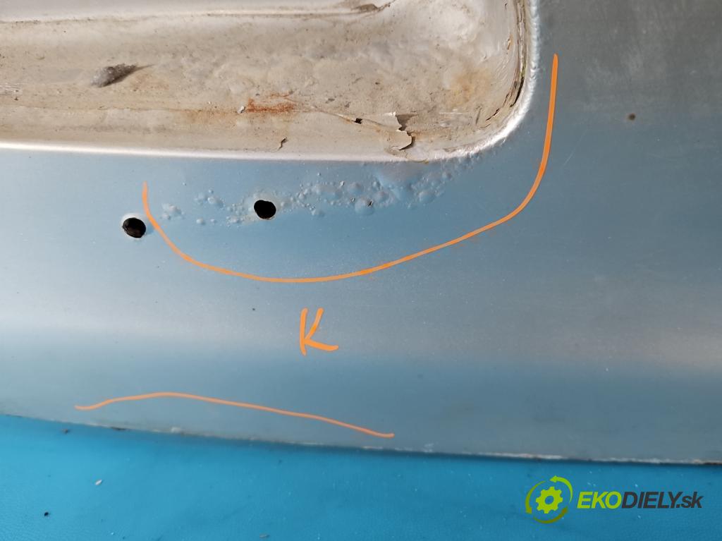 Bmw 5 E39 1996-2003 3.0d 193 hp automatic 142 kW 2926 cm3 5- zadní kufrové dveře  (Zadní kapota (kufr))