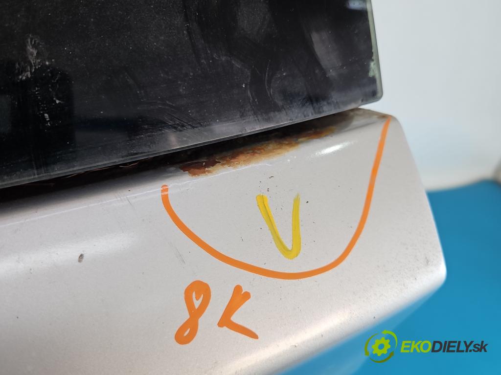 Bmw 5 E39 1996-2003 3.0d 193 hp automatic 142 kW 2926 cm3 5- zadní kufrové dveře  (Zadní kapota (kufr))