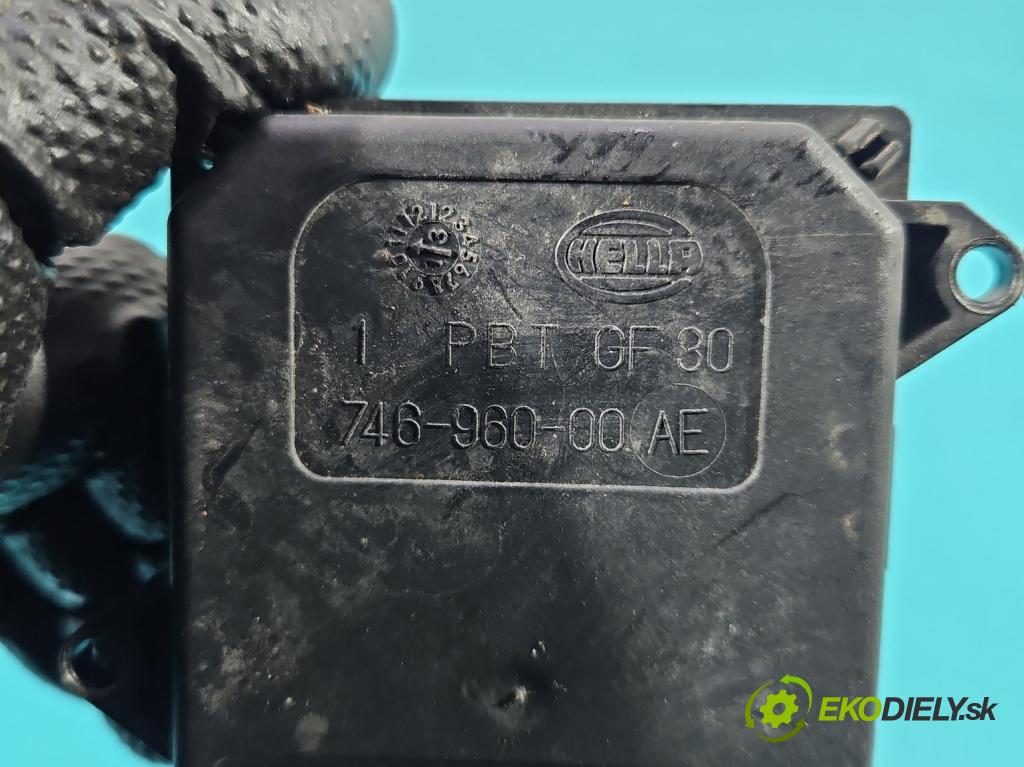 Porsche Panamera I 970 2009-2016 3.0 v6 420hp automatic 309 kW 2997 cm3 5- měnič xenon 7PP941329N (Řídící jednotka xenonu)