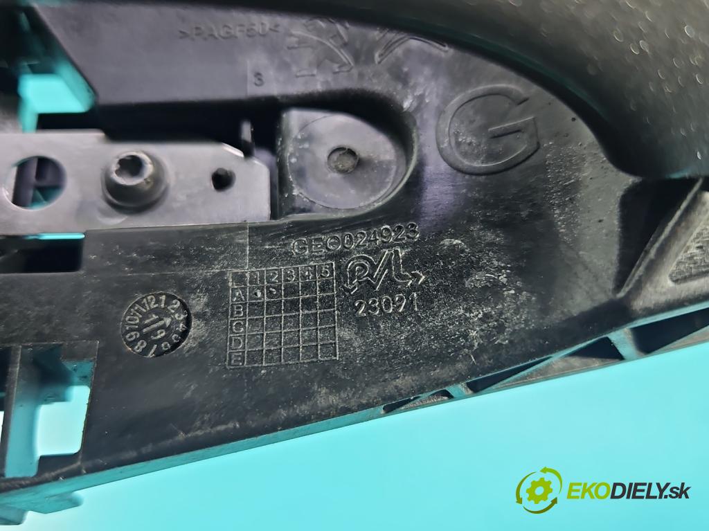 Citroen C4 Grand Picasso II 2013-2022 2.0 HDI 163 HP automatic 120 kW 1997 cm3 5- rukoväť predné ľavé mimo: 9802977380 (Kľučka dverí vonkajšia predná ľavá)