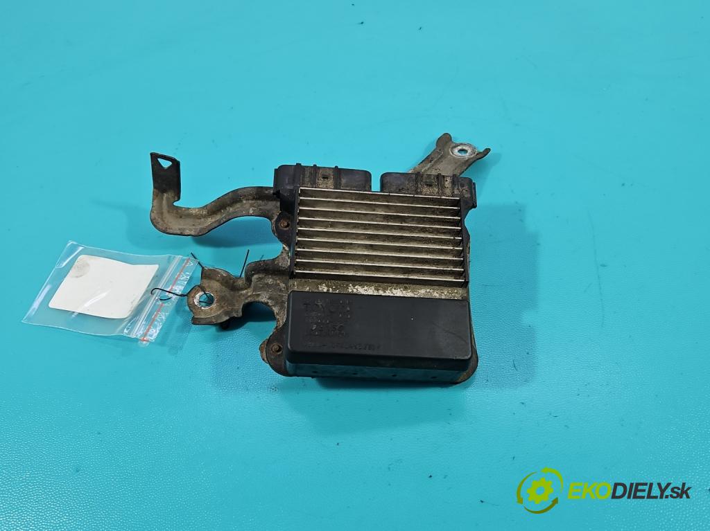 Toyota Avensis II T25 2003-2008 2.0 d4d 126 HP manual 93 kW 1998 cm3 5- riadiaca jednotka ostatné 89871-71010