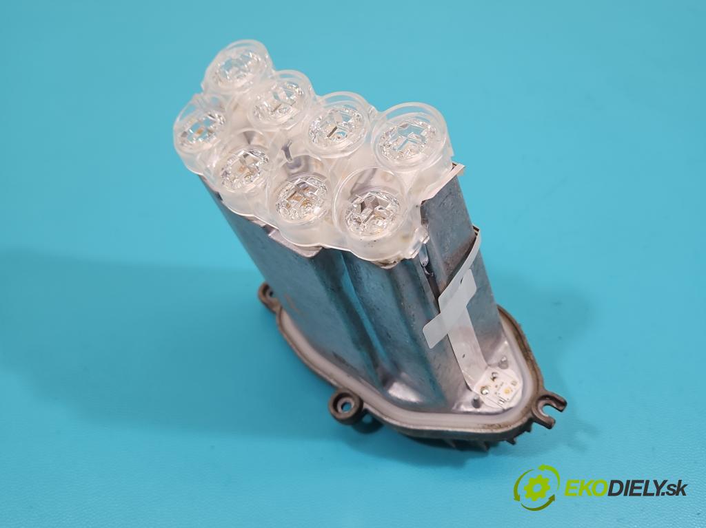 Bmw 7 F01 2008-2015 3.0d 245KM automatic 180 kW 2993 cm3 4- rozcestník: přední levý ME.E4 12660