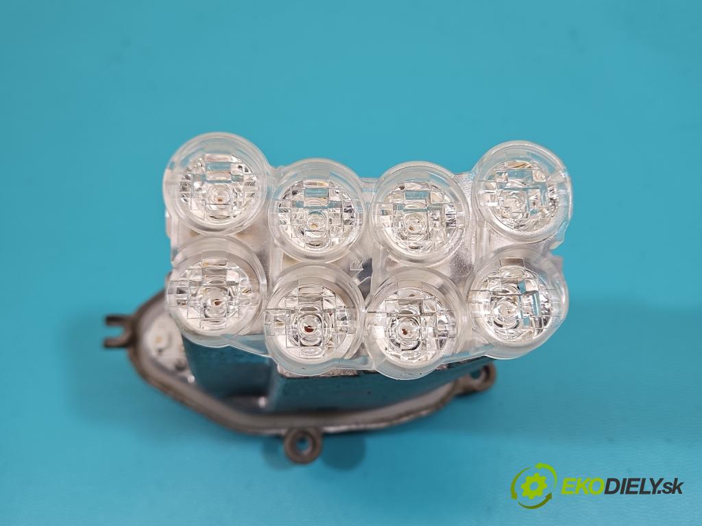 Bmw 7 F01 2008-2015 3.0d 245KM automatic 180 kW 2993 cm3 4- rozcestník: přední pravý MD.E4 12660