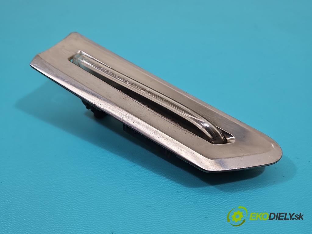 Bmw 7 F01 2008-2015 3.0d 245KM automatic 180 kW 2993 cm3 4- rozcestník: přední pravý 7203372