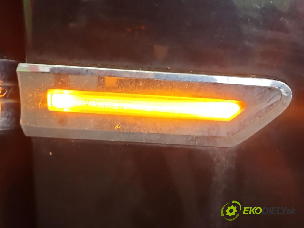 Bmw 7 F01 2008-2015 3.0d 245KM automatic 180 kW 2993 cm3 4- rozcestník: predné pravý 7203372