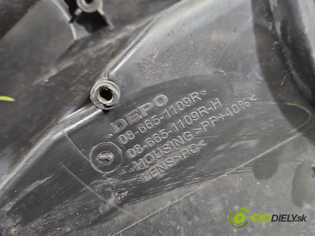 Skoda Superb I 2001-2008 1.9 tdi 116 HP manual 85 kW 1896 cm3 4- Reflektor: pravý  (Svetlo predné pravé)