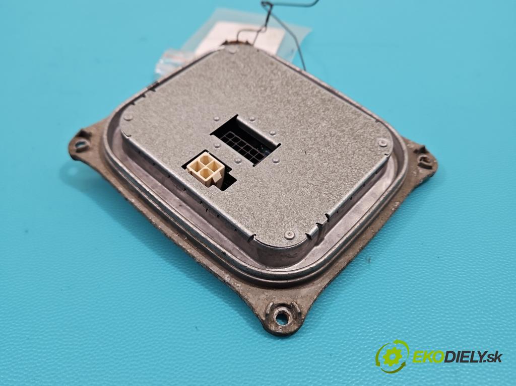 Fiat Ducato IV 2014- 2.3 jtd 150 HP manual 110 kW 2287 cm3 2- střídač: xenon 130732952800 (Riadiaca jednotka xenónu)