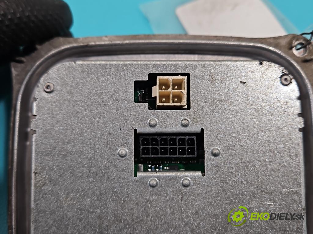 Fiat Ducato IV 2014- 2.3 jtd 150 HP manual 110 kW 2287 cm3 2- střídač: xenon 130732952800 (Riadiaca jednotka xenónu)