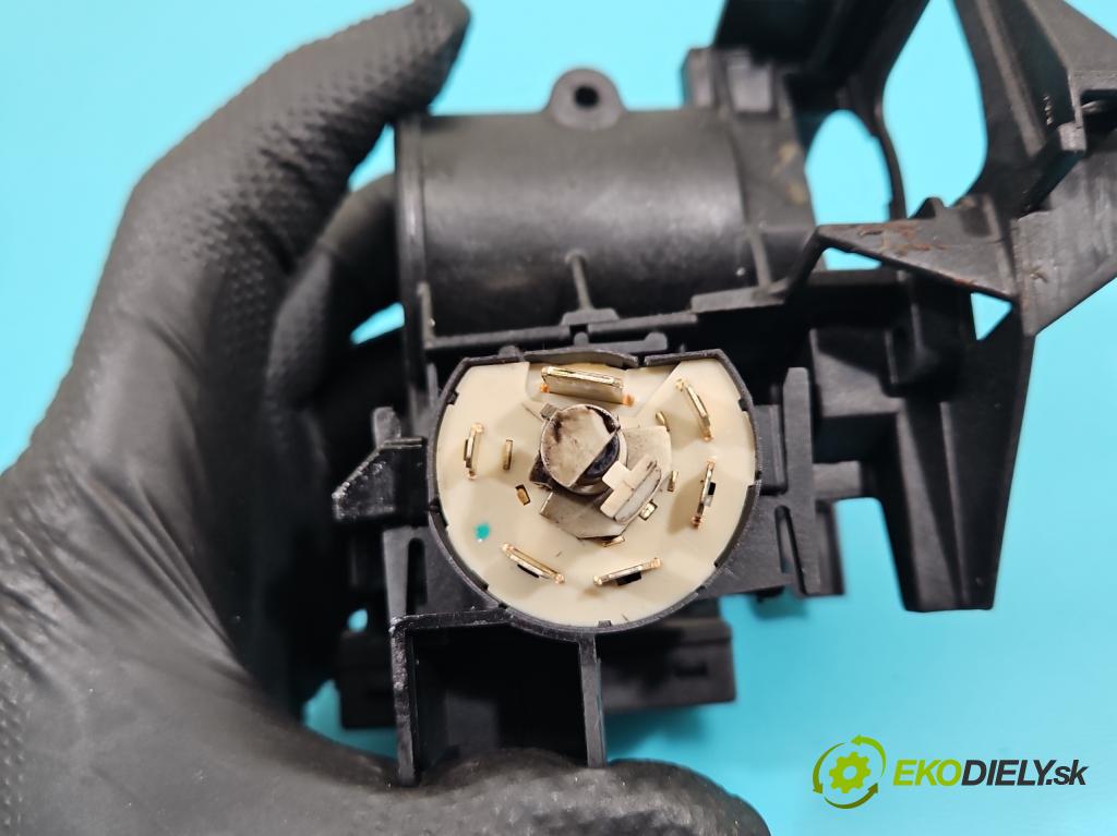 Opel Astra II 1998-2009 2.0 DTL 82 HP manual 60 kW 1994 cm3 5- Spínačka 09131781 (Spínacia skrinka)