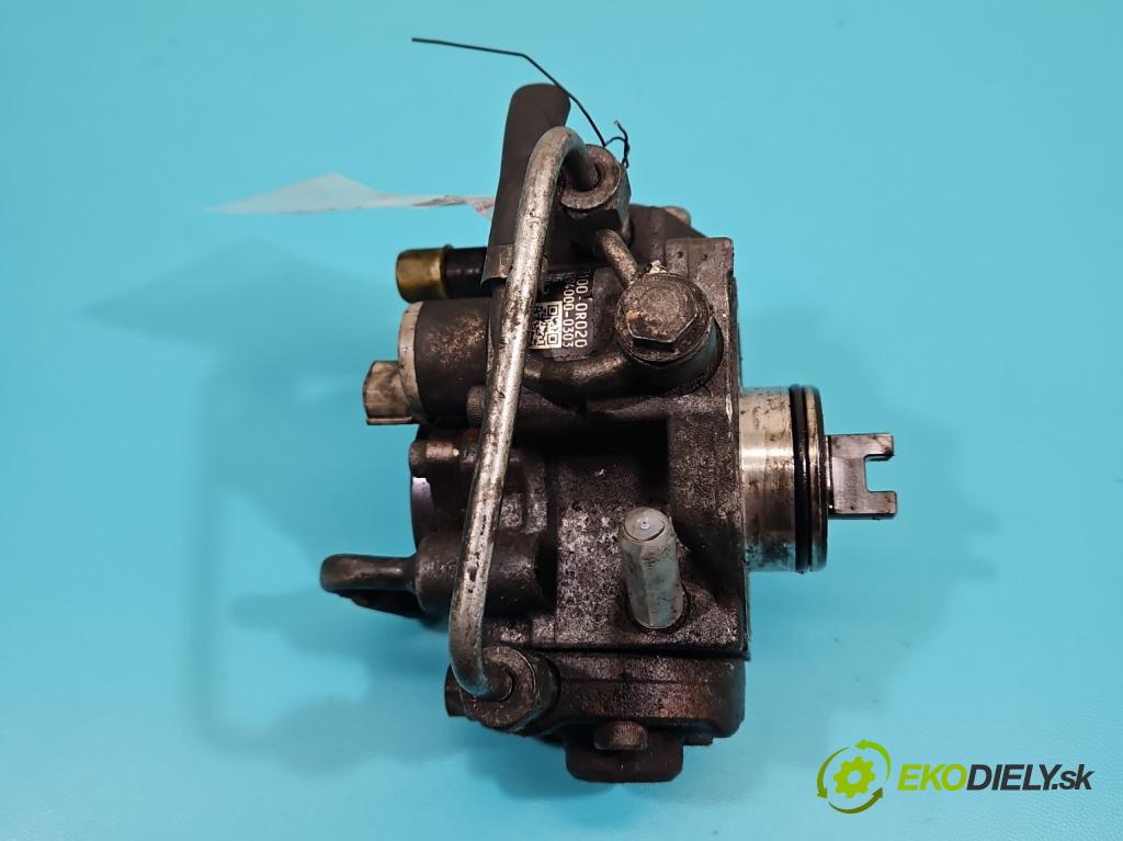 Toyota Avensis II T25 2003-2008 2.0 d4d 126 HP manual 93 kW 1998 cm3 5- čerpadlo vstrekovacia 22100-0R020 (Vstrekovacie čerpadlo)