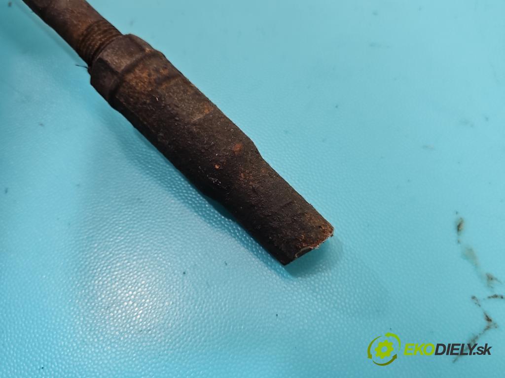 Toyota Avensis II T25 2003-2008 2.0 d4d 126 hp manual 93 kW 1998 cm3 5- řízení volant 44200-05082B