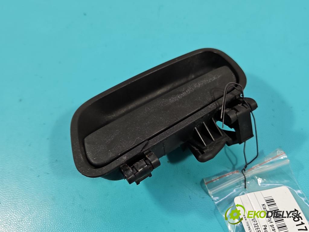 Peugeot 206 2.0 hdi 90 hp manual 66 kW 1997 cm3 5- klika zadní pravé 9642208477 (Klika dveří ostatní)