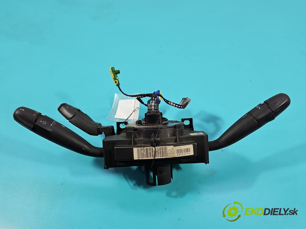 Peugeot 206 2.0 hdi 90 hp manual 66 kW 1997 cm3 5- Přepínač sdružený 96446863XT (Páčky pod volantem)