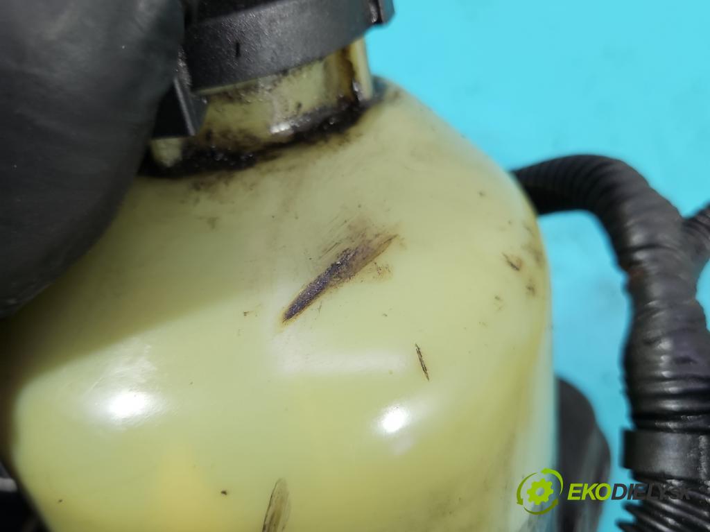 Opel Zafira A 1999-2005 1.8 16V 116 hp manual 85 kW 1796 cm3 5- čerpadlo posilovač  (Servočerpadlo)