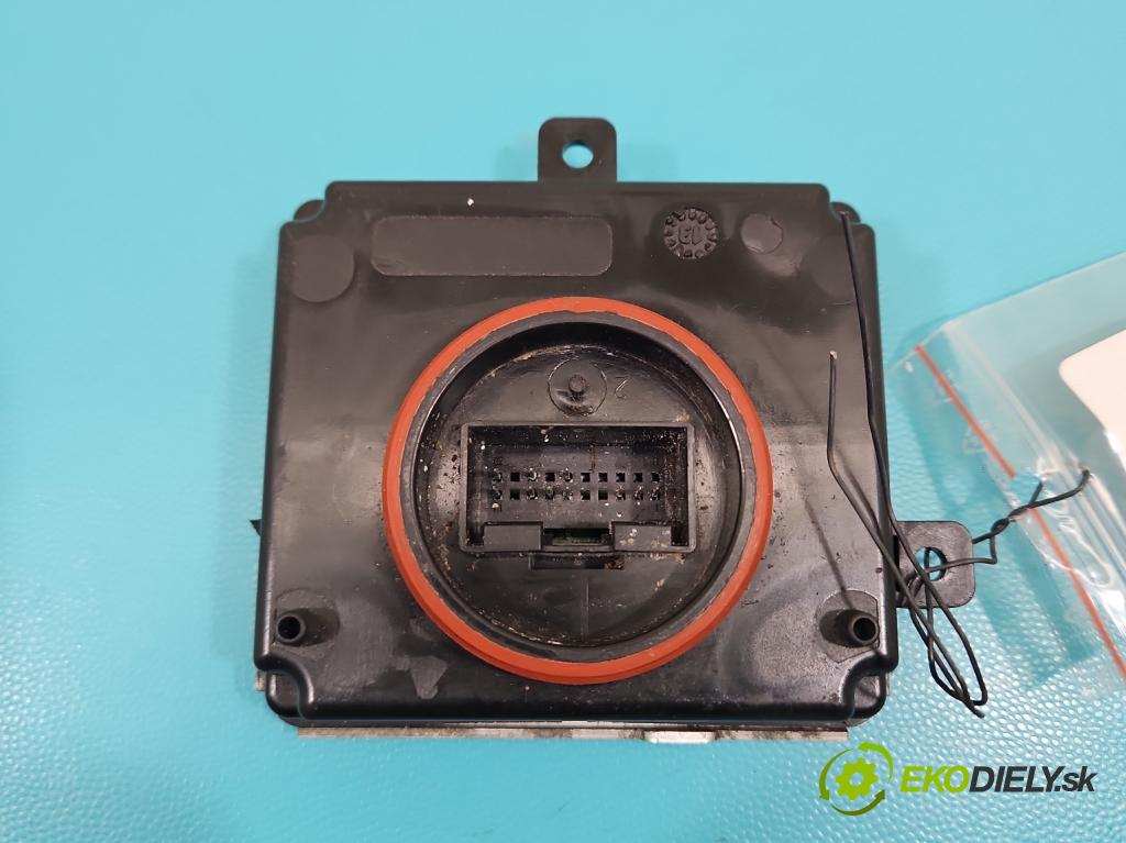 Audi Q5 2008-2016 3.0 tfsi: 272 HP automatic 200 kW 2995 cm3 5- střídač: xenon 4G0907697D (Riadiaca jednotka xenónu)