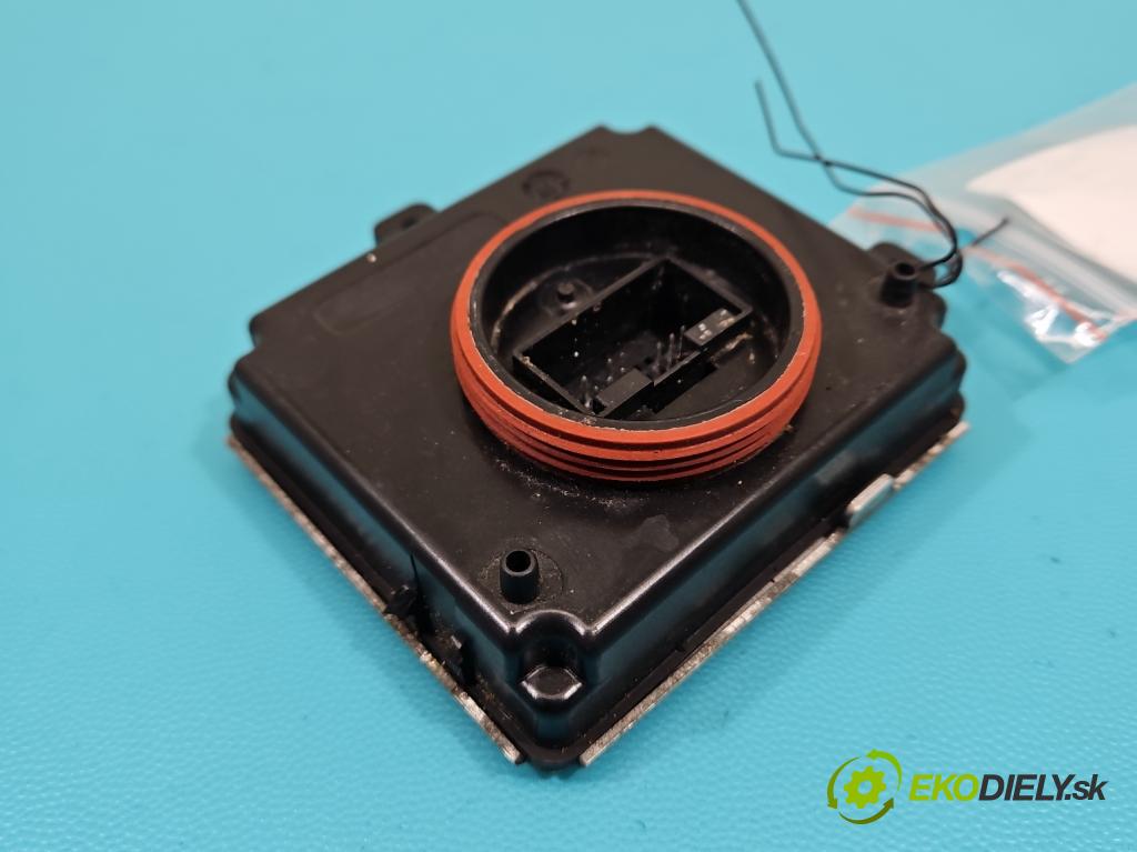 Audi Q5 2008-2016 3.0 tfsi: 272 HP automatic 200 kW 2995 cm3 5- střídač: xenon 4G0907697D (Riadiaca jednotka xenónu)