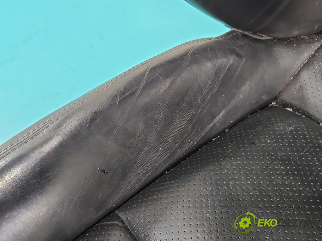 Porsche Panamera I 970 2009-2016 3.0 v6 420 hp automatic 309 kW 2997 cm3 5- Sedačka pravý 97052120203 (Sedadlo)