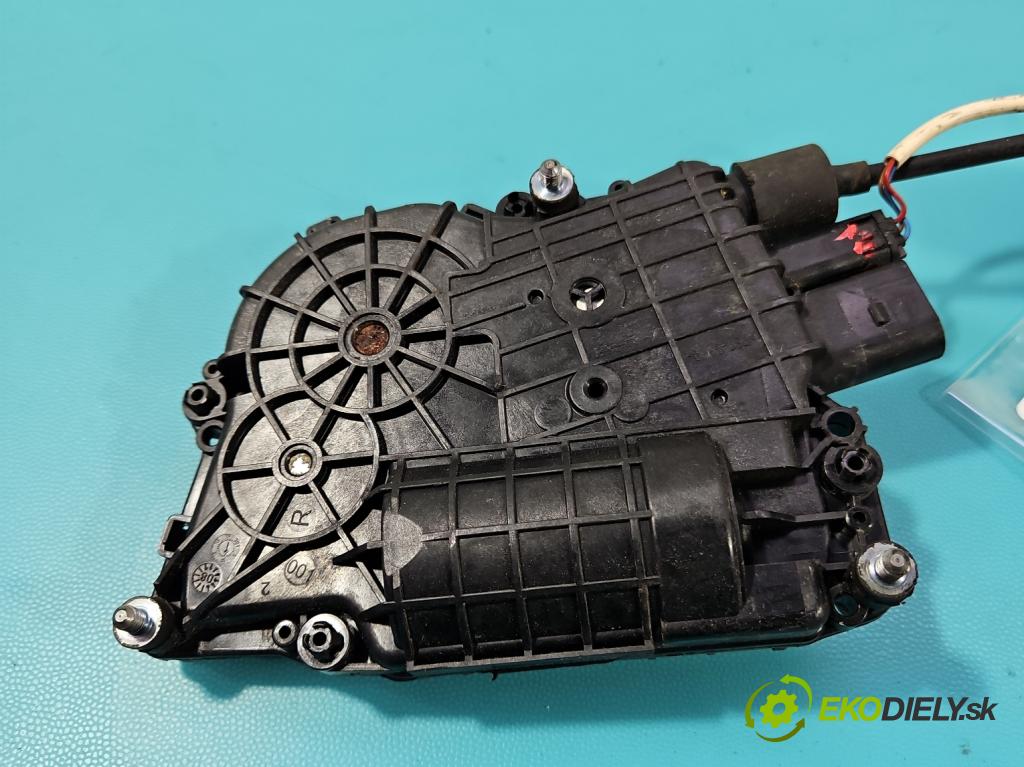 Bmw 7 F01 2008-2015 3.0d 245KM automatic 180 kW 2993 cm3 4- zámok predné ľavý 7185689