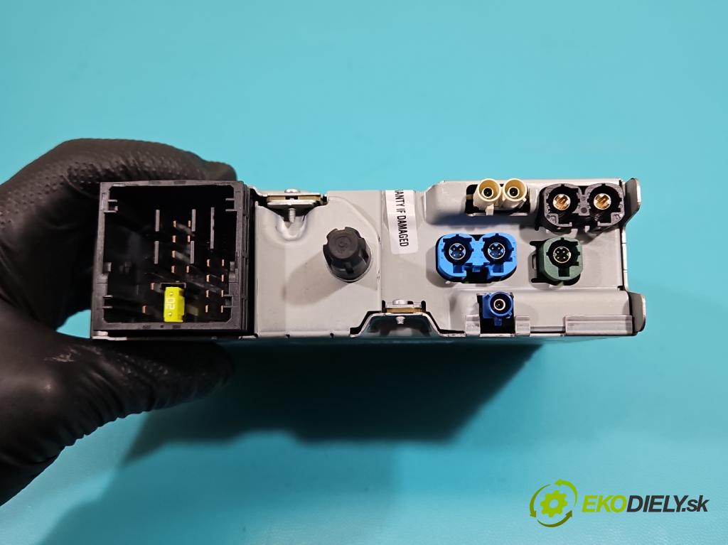 Citroen C4 Grand Picasso II 2013-2022 2.0 HDI 163 hp automatic 120 kW 1997 cm3 5- Radio továrna: 9821909080