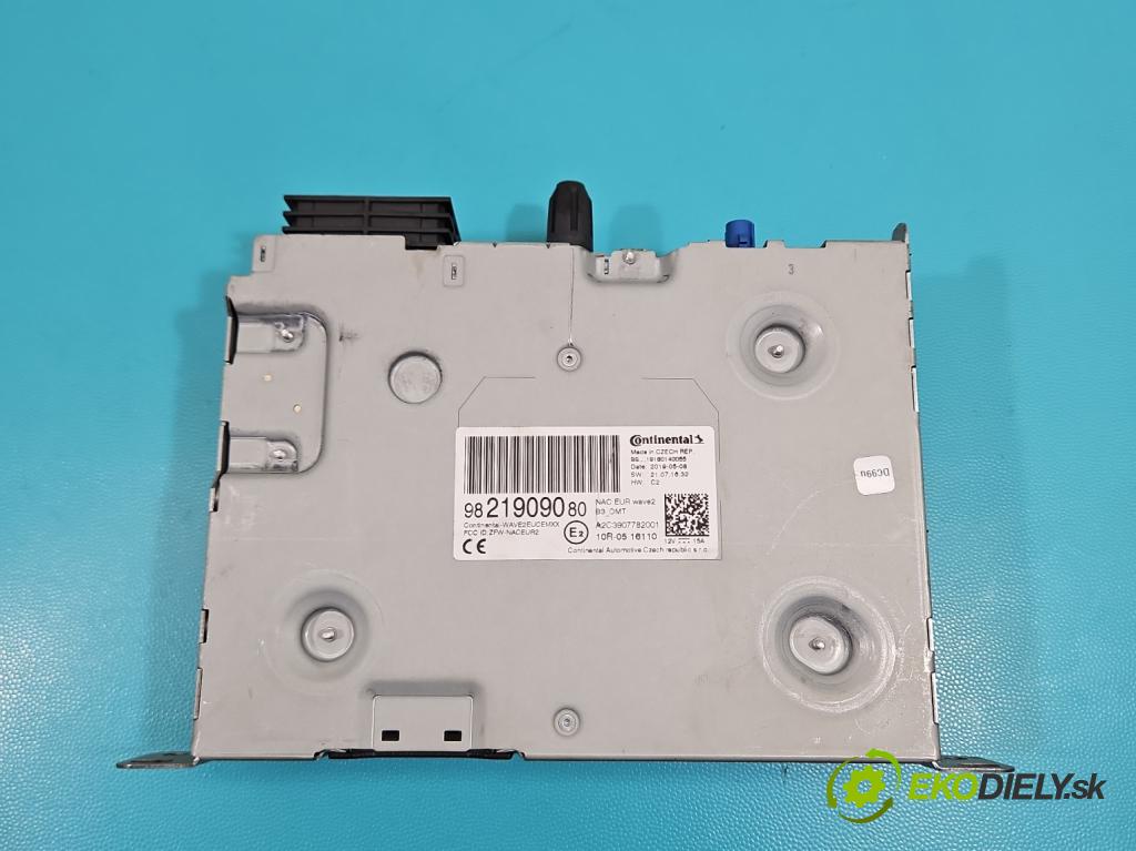 Citroen C4 Grand Picasso II 2013-2022 2.0 HDI 163 hp automatic 120 kW 1997 cm3 5- Radio továrna: 9821909080