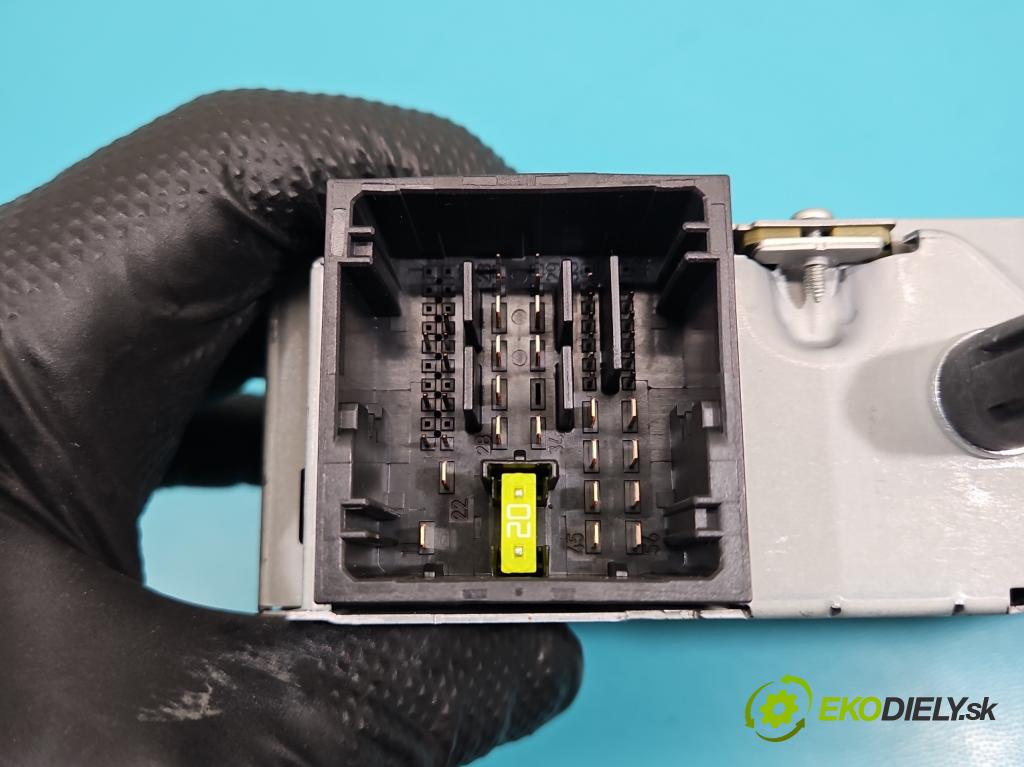 Citroen C4 Grand Picasso II 2013-2022 2.0 HDI 163 hp automatic 120 kW 1997 cm3 5- Radio továrna: 9821909080