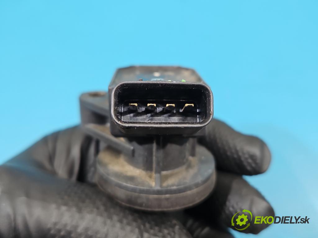 Toyota Corolla E12 2001-2009 1.6 vvti 110 HP manual 81 kW 1598 cm3 3- cievka zapaľovacia 90919-02239 (Zapaľovacia cievka)