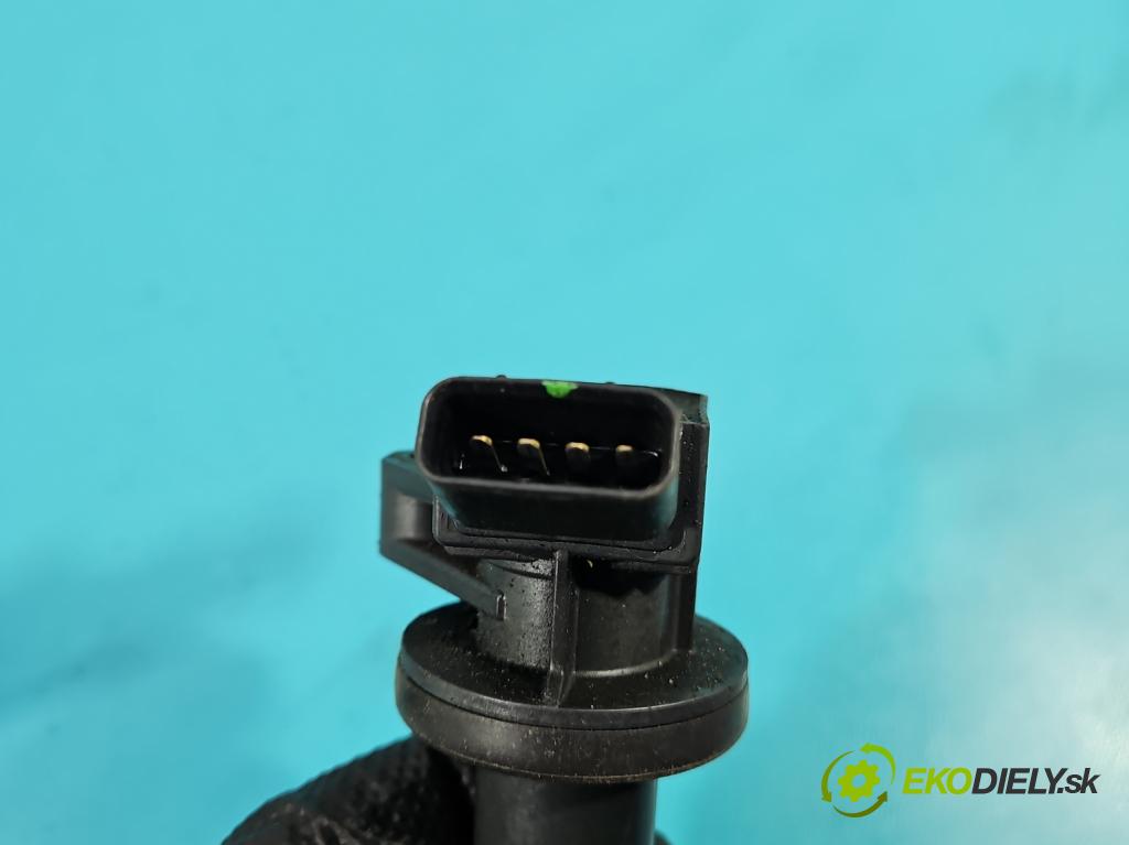 Toyota Corolla E12 2001-2009 1.6 vvti 110 HP manual 81 kW 1598 cm3 3- cievka zapaľovacia 90919-02239 (Zapaľovacia cievka)