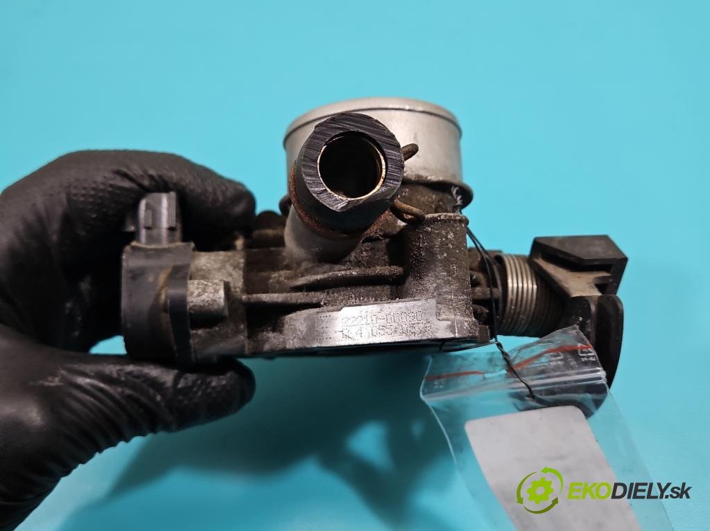 Toyota Corolla E12 2001-2009 1.6 vvti 110 HP manual 81 kW 1598 cm3 3- klapka 22270-22050 (Škrtiaca klapka)