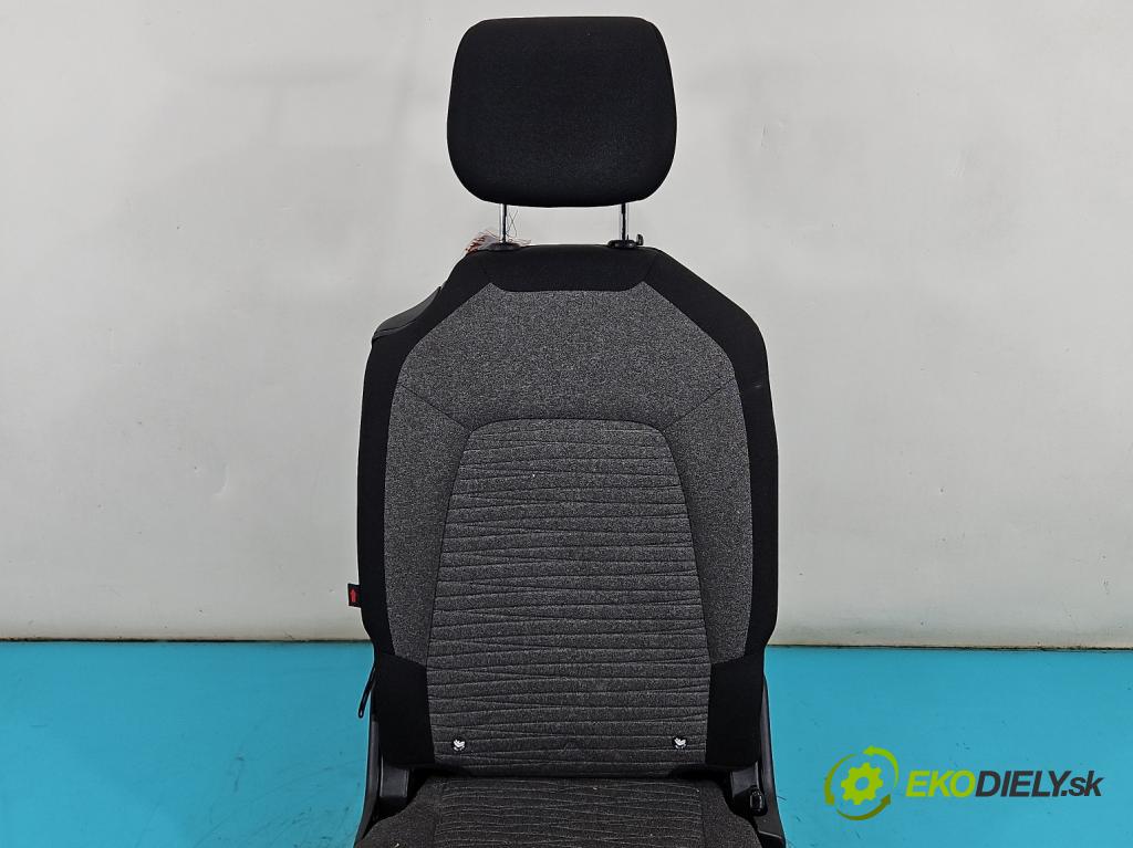Citroen C4 Grand Picasso II 2013-2022 2.0 HDI 163 HP automatic 120 kW 1997 cm3 5- Sedačka zadné pravý II