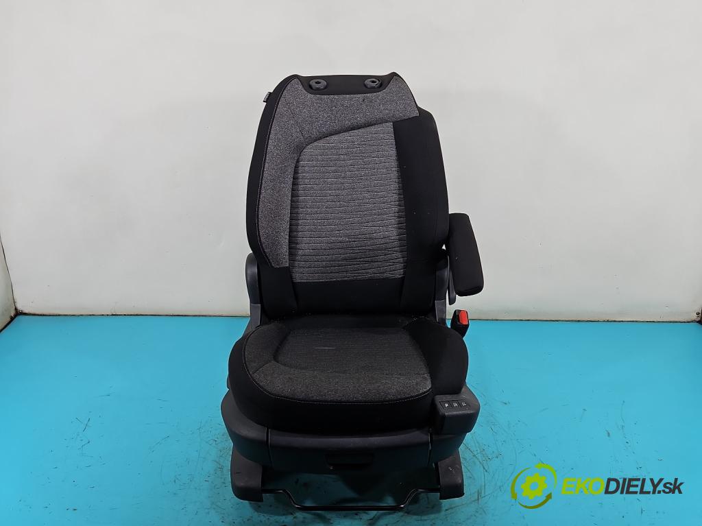 Citroen C4 Grand Picasso II 2013-2022 2.0 HDI 163 hp automatic 120 kW 1997 cm3 5- Sedadlo pravý  (Sedadlo)