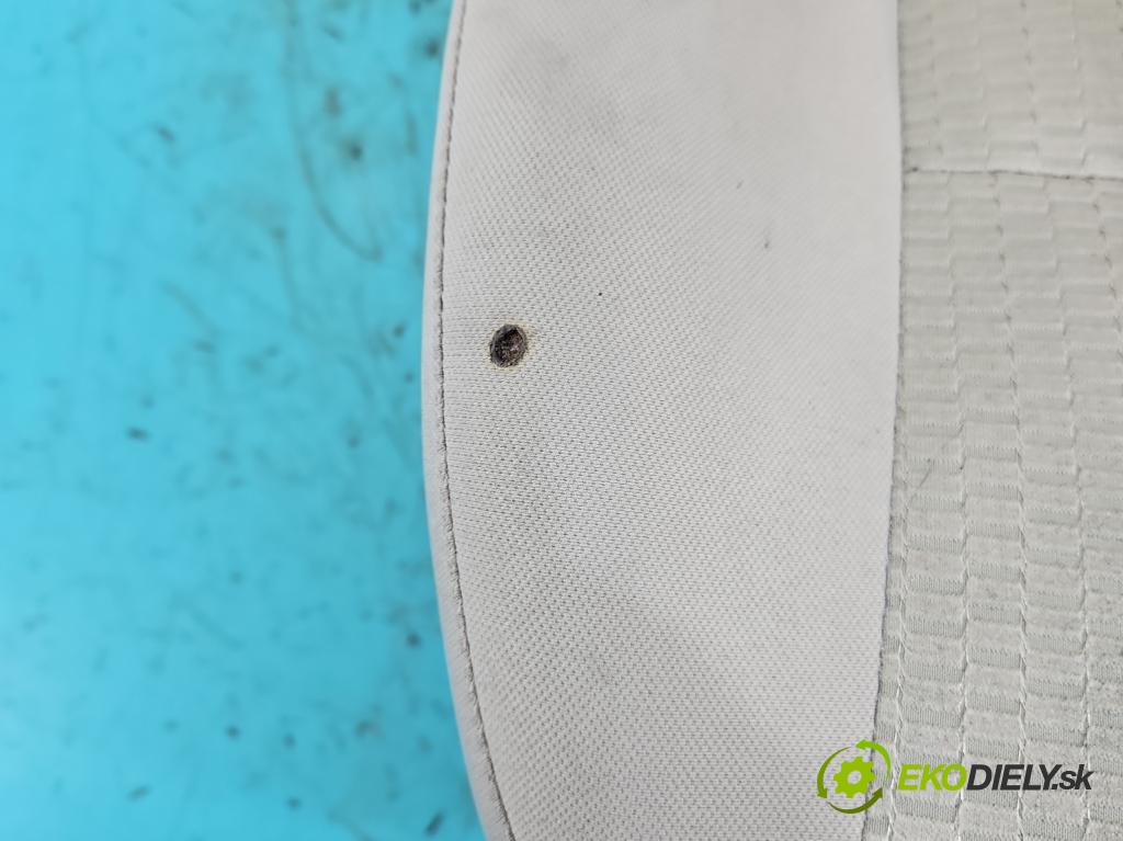 Nissan Micra K13 2010-2017 1.2 16v 80 HP manual 59 kW 1198 cm3 5- Sedačka ľavý  (Sedadlo)