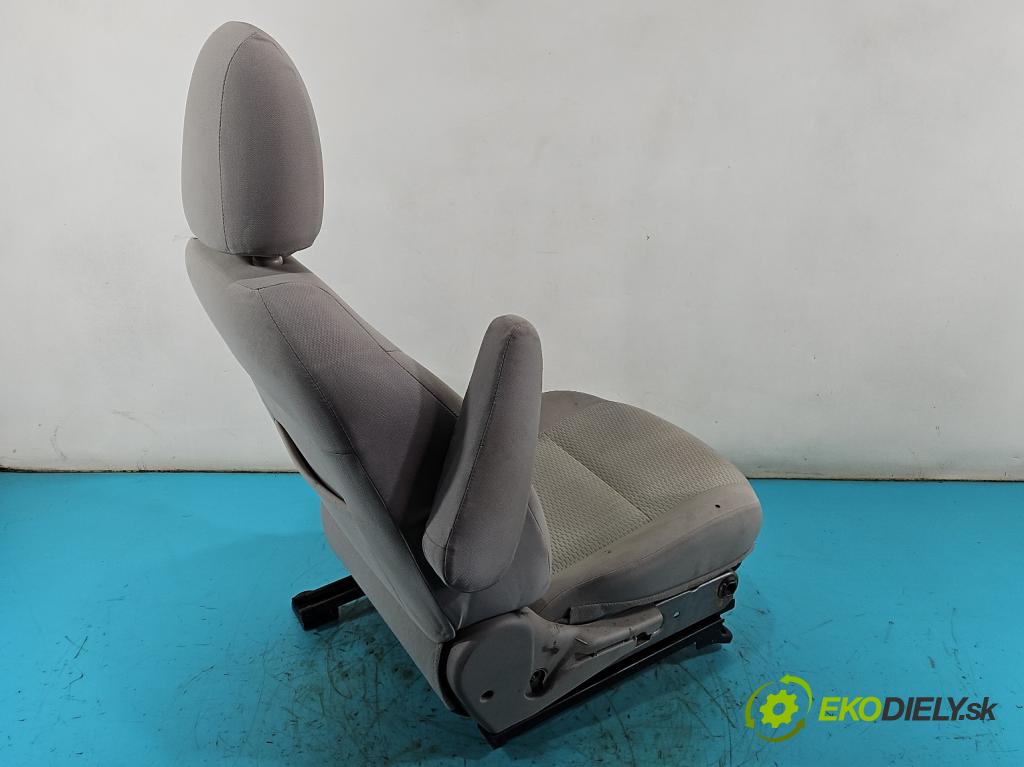 Nissan Micra K13 2010-2017 1.2 16v 80 HP manual 59 kW 1198 cm3 5- Sedačka ľavý  (Sedadlo)