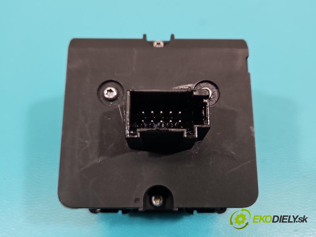 Porsche Panamera I 970 2009-2016 3.0 v6 420 hp automatic 309 kW 2997 cm3 5- prepínač brzda: ručný 97061325102 (Prepínacie páčky pod volantom)