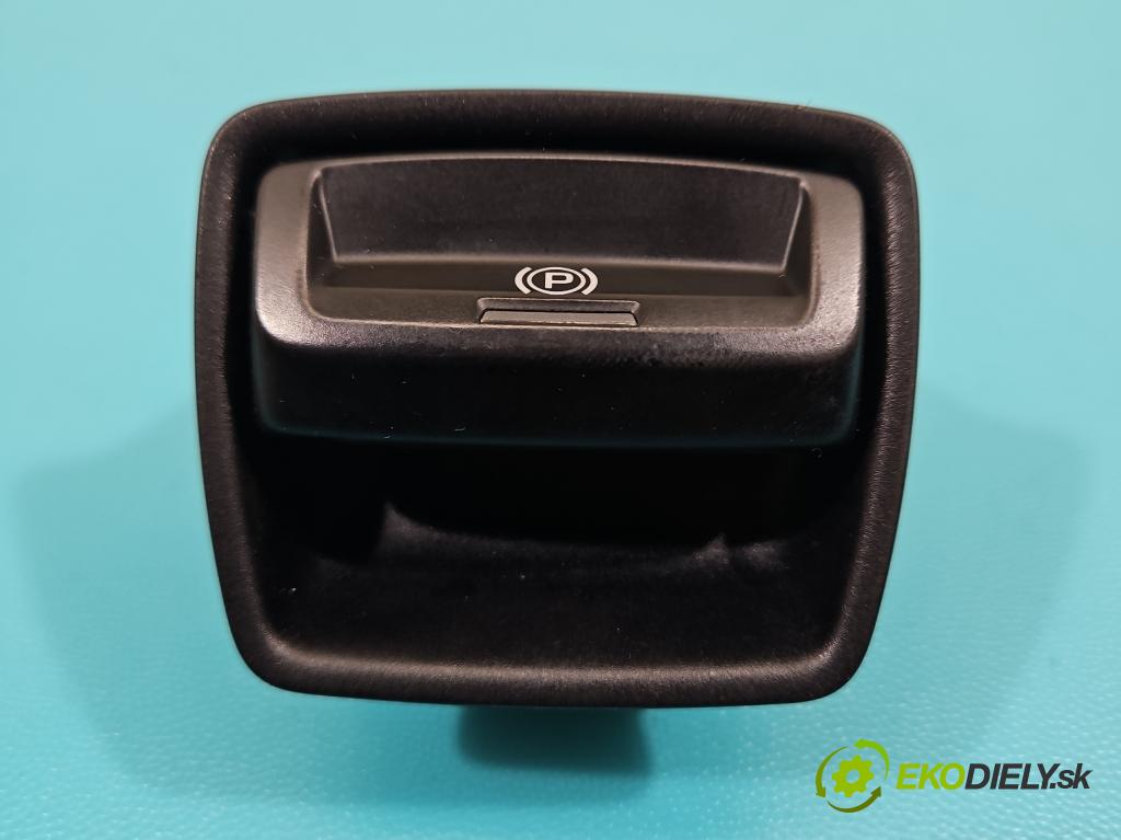 Porsche Panamera I 970 2009-2016 3.0 v6 420 hp automatic 309 kW 2997 cm3 5- prepínač brzda: ručný 97061325102 (Prepínacie páčky pod volantom)