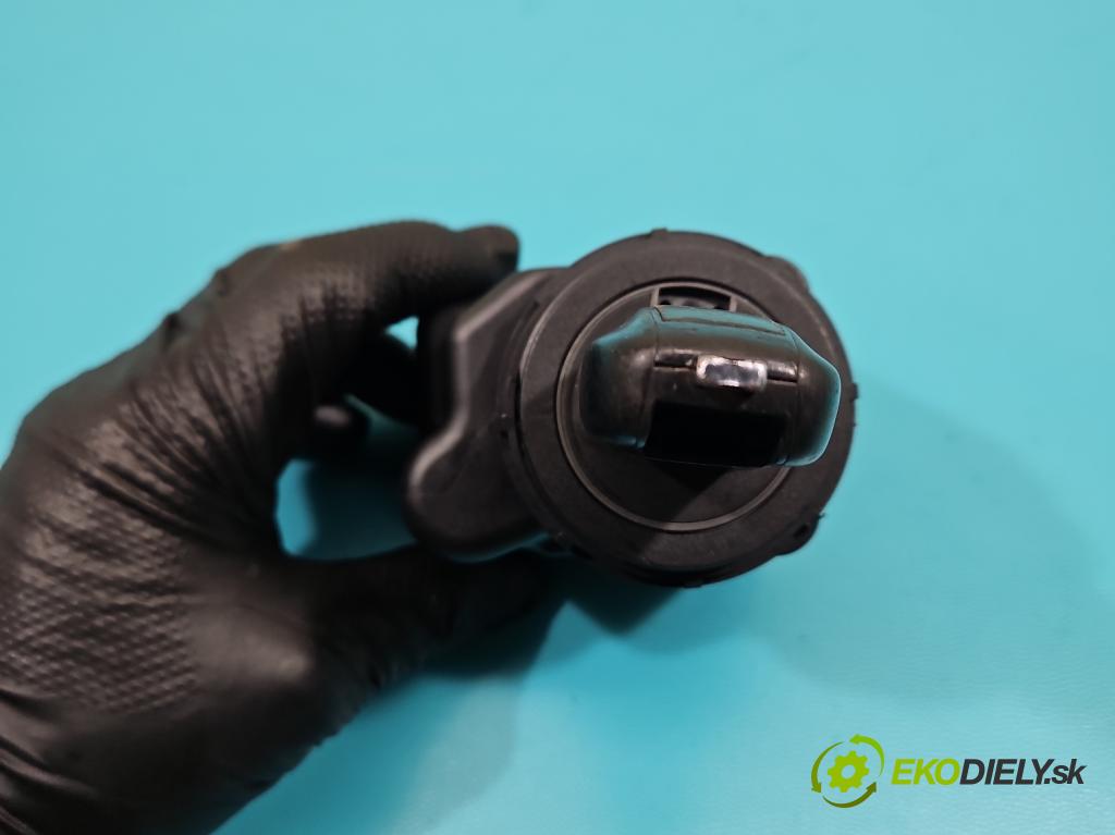 Porsche Panamera I 970 2009-2016 3.0 v6 420 hp automatic 309 kW 2997 cm3 5- Spínačka 7PP905865F (Spínacia skrinka)